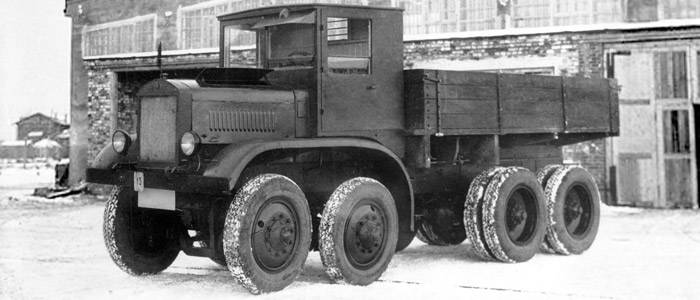 Первый советский 8-тонник ЯГ-12